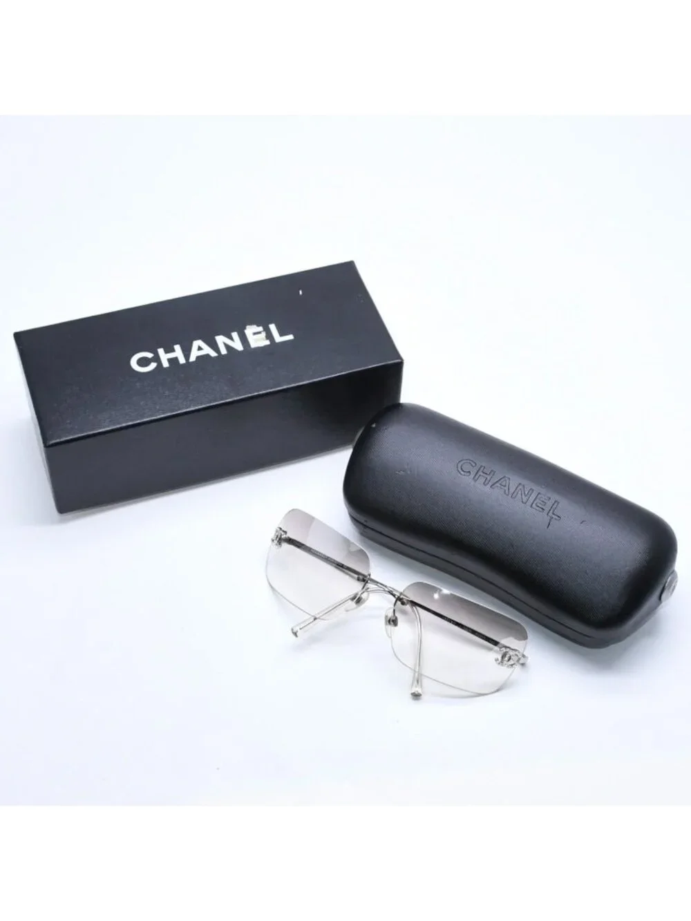 Chanel Rimless Sunglasses CC Logo Rhinestone Gray Gradation Lens Silver Eyewear